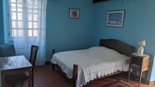 Entrevaux House | chambre salle de bain privée,terrasse avec vue