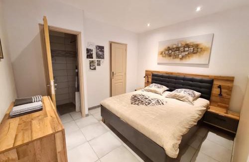 Moureze House | Chambre studio Verparadis