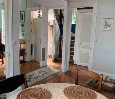 Troyes House | Chambres chez l'habitant - maison des années 30