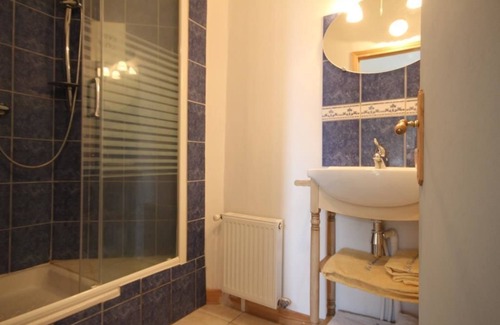 Azy-le-Vif Bed & Breakfast | Chambres d'hôtes Champendu
