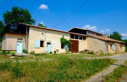 Cellefrouin Bed & Breakfast | Chambres d'hôtes des Forges
