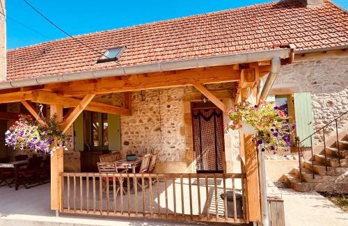 Herisson Bed & Breakfast | chambres d'hôtes Domaine les Grands Pérons
