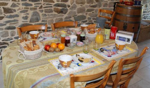 Mont-Dol Bed & Breakfast | Chambres d'hôtes E-Harz Ar Menez