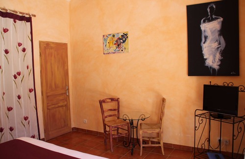 Tourves Bed & Breakfast | Chambres d'hôtes La Dryade