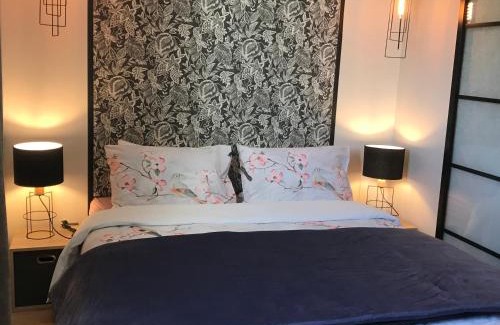 Rognes Bed & Breakfast | Chambres d'hôtes La Manola