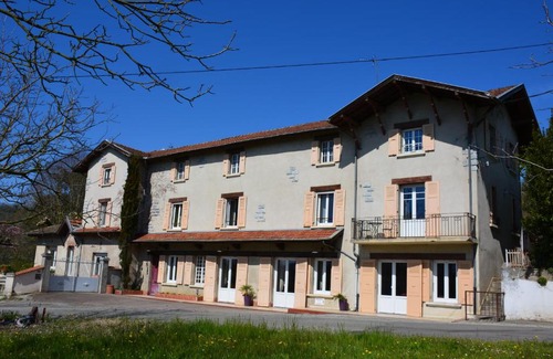 Saint-Lattier House | Chambres d´Hôtes Le Cèdre Bleu