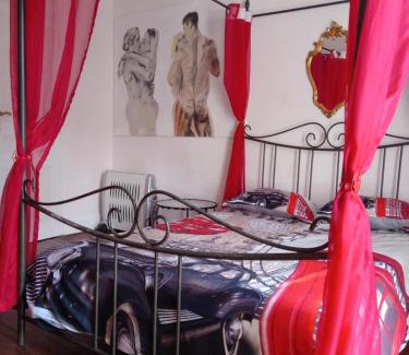 Bransat Bed & Breakfast | chambres d hôtes Le labyrinthe du peintre
