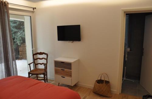 Malbosc Bed & Breakfast | Chambres d'hôtes sous l'olivier