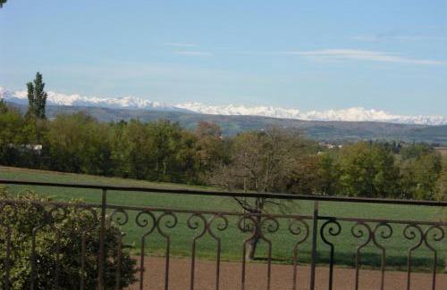 Saint-Martin-Lalande Bed & Breakfast | Chambres d'Hotes Domaine de la Capelle