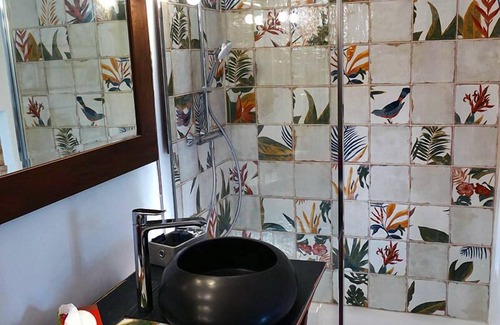 Niozelles Bed & Breakfast | Chambres d'hotes A l'Ombre du Saule