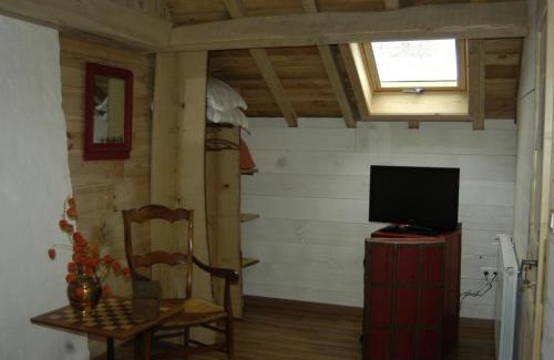 Nistos Bed & Breakfast | Chambres d'Hotes Au Vieux Logis