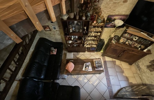 Saint-Jean-de-Sauves House | Chambres et Gîtes Les Mésanges