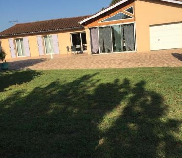Saint-Georges-de-Reneins Bed & Breakfast | Chambres d'hôtes Chez Coco
