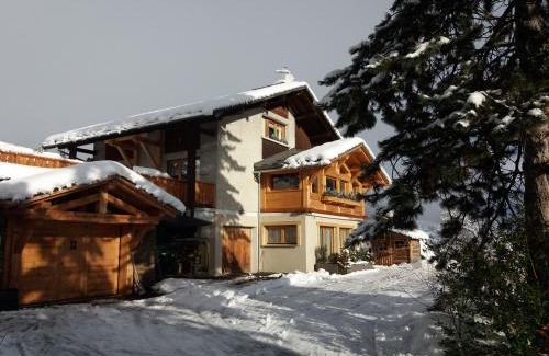 Saint-Nicolas-la-Chapelle House | Chambres d’Hôtes les Hermines