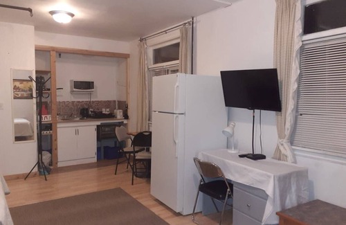 Castlegar Hotel | Chameleon Hotel