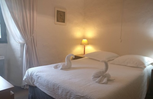 Soyaux House | Champêtre, Escaliers Antiques, Terrasse Privée