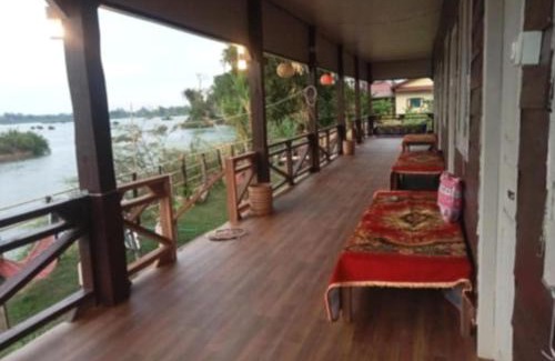 Don Det House | Champa Riverside