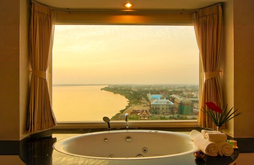 Pakse Hotel | Champasak Grand Hotel