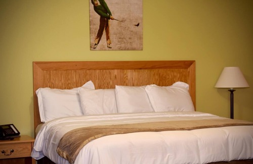 Delhi Cabin | Champions Black Bear Lodge