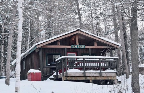 Papineau-Cameron Cottage | Champlain Cottage