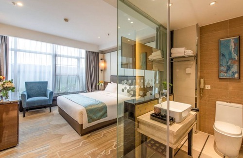 Qingxiu Hotel | Champs Elysees Hotel Ocean City Nanning