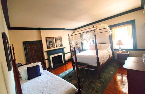 Snow Hill Bed & Breakfast | Chanceford Hall Bed & Breakfast - The Conway