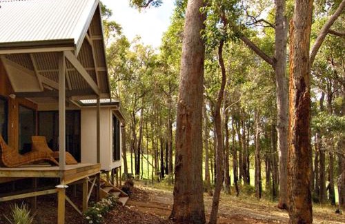 Yallingup Siding Ski Chalet | Chandeliers on Abbey