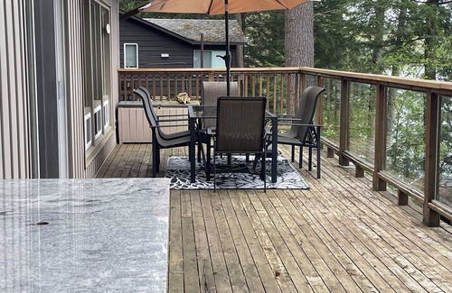 North Kawartha Cottage | Chandos Lake Retreat