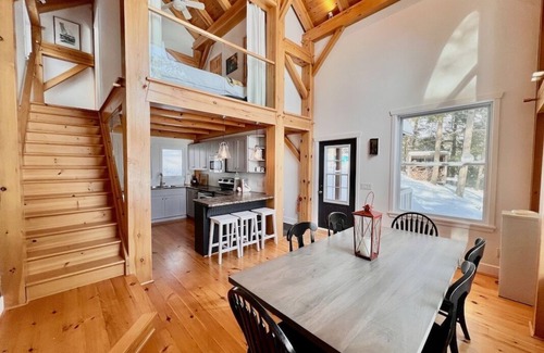 North Kawartha Cottage | Chandos Lake Waterside Retreat