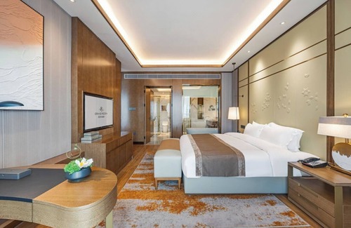 Dingcheng District Hotel | Changde Licheng Huating Hotel