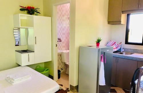 Daanbantayan Bed & Breakfast | Chaniva-Joy Island View Appartments