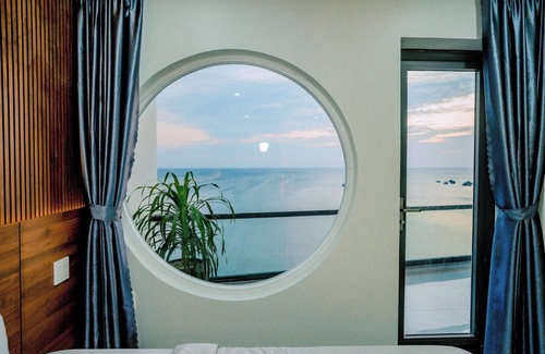 Phu Quy Hotel | ChanKy Hotel Phu Quy