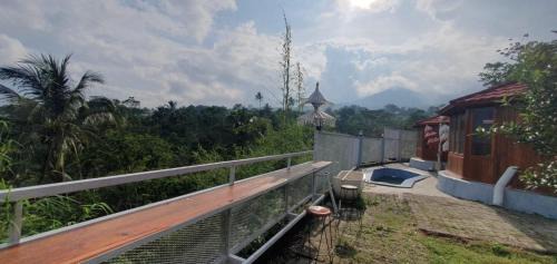 Sidomukti Cabin | Channel Stay at Machaka Villa Bandungan
