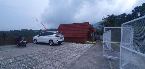 Sidomukti Cabin | Channel Stay at Machaka Villa Bandungan