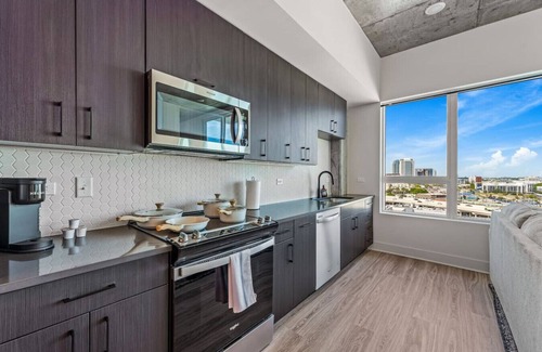 Channel District Apartment | Channelside High Rise | Perfect for Remote Work!