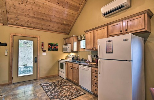 Weaverville Cabin | Chantarelle Cabin w/Hot Tub, Fireplace - Near Asheville!