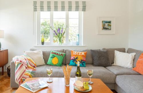 Bembridge House | Chantries