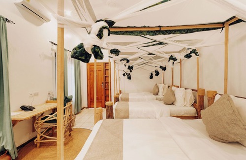 Moshi Cabin | Chanya Lodge