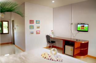 Nam Song Hotel | Chao Phraya Home