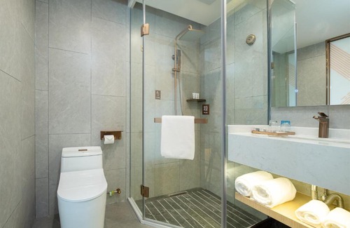 Baiyun Hotel | Chaoman Hotel -Guangzhou Shijing City Plaza Xiaoping Subway Station