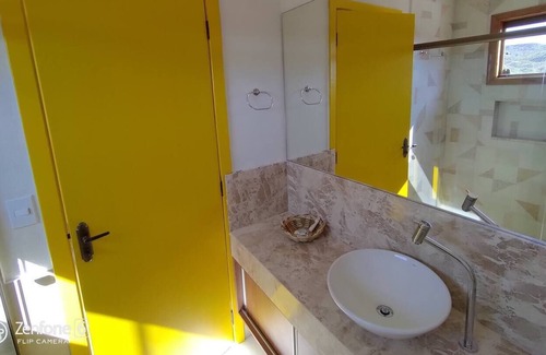 Sao Jorge Apartment | Chapada dos Veadeiros-tronco do Ipê-suíte Amarelo