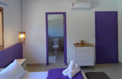 Sao Jorge Apartment | Chapada dos Veadeiros-tronco do Ipê-suíte Roxo