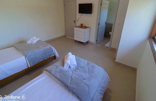 Sao Jorge Apartment | Chapada dos Veadeiros-tronco do Ipê-suíte Branco - 3 Pessoas