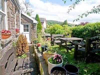 Pontsticill House | Chapel Cottage