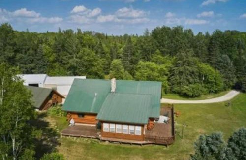 Shingleton House | Chapel Forest Cabin