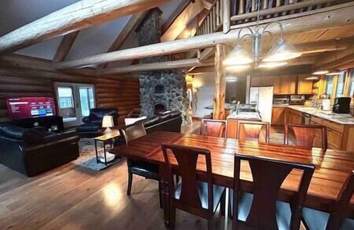 Shingleton House | Chapel Forest Cabin
