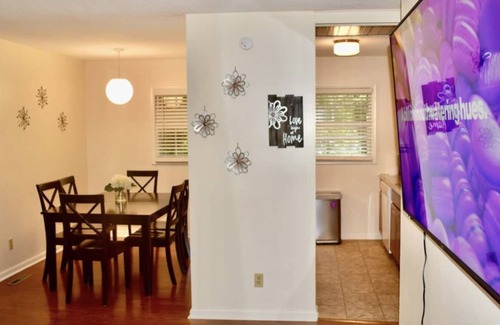 Chapel Hill House | Chapel Hill Bungalow