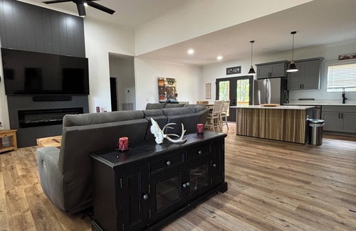 Unionville House | Chapel Hill Retreat