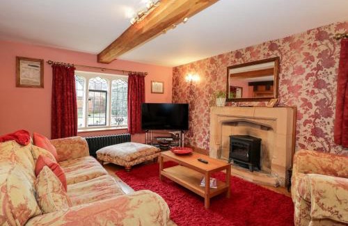 King's Stanley House | Chapel House