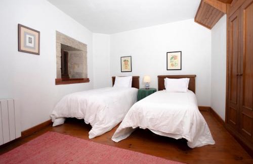 Treceno Villa | Chapel House of Palacio de Hualle near Comillas